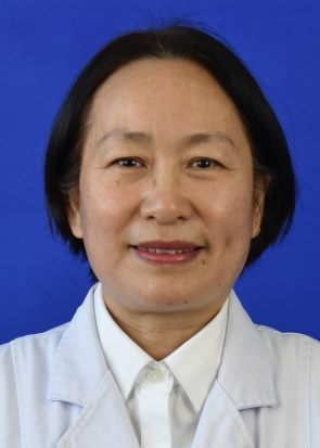雍医英