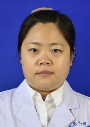 李晶